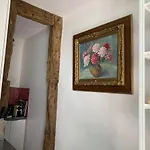 Near Louvre, Apartman *