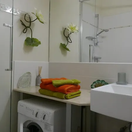 Near Louvre, Apartment